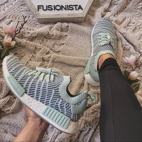 NWT 🍭 Cute Adidas NMD R1 STLT Baby Blue/White - Picture 8 of 11